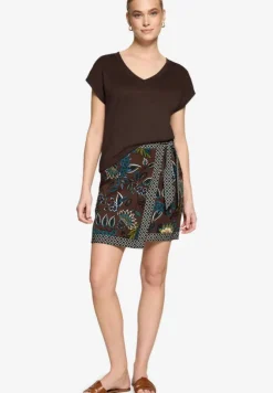 Basic-T-Shirt mit V-Ausschnitt