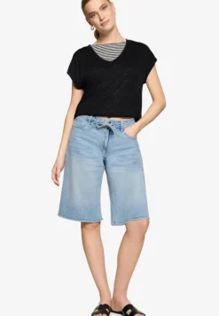 Basic-T-Shirt mit V-Ausschnitt