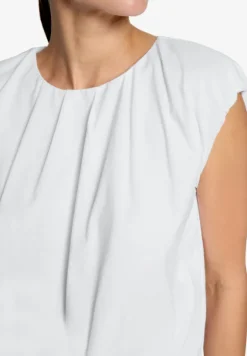 Cropped-Shirt mit Rundhalsausschnitt