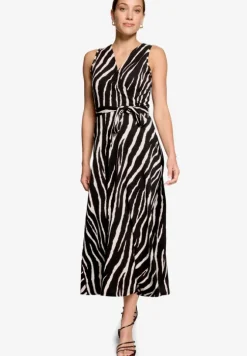 Midikleid mit Gürtel