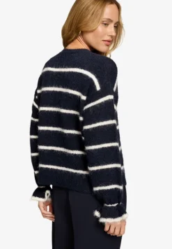 Pullover gestreift mit Wolle