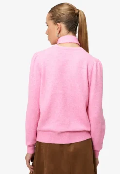 Pullover mit Strickhalstuch