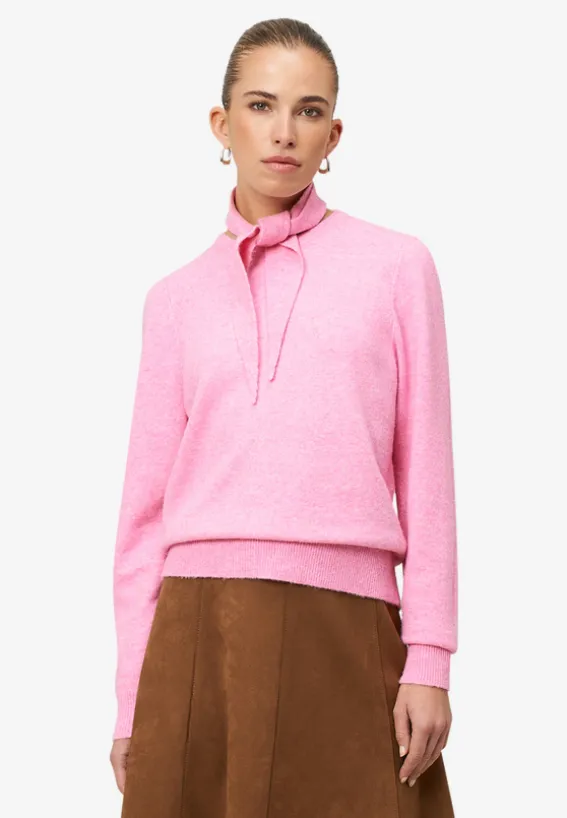 Pullover mit Strickhalstuch