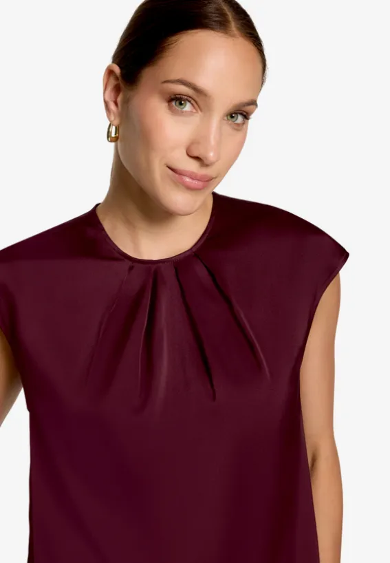 Satin-Bluse mit Rundhalsausschnitt