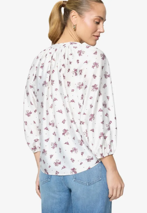 Schlupfbluse mit Blumen
