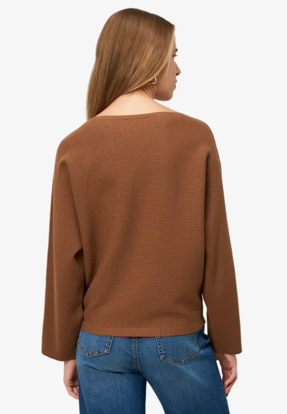 Strickpullover mit U-Bootausschnitt