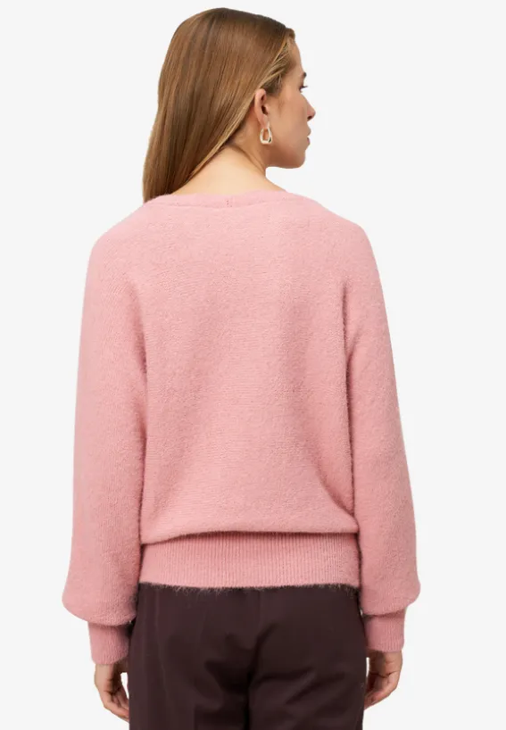 Strickpullover mit U-Boot Ausschnitt